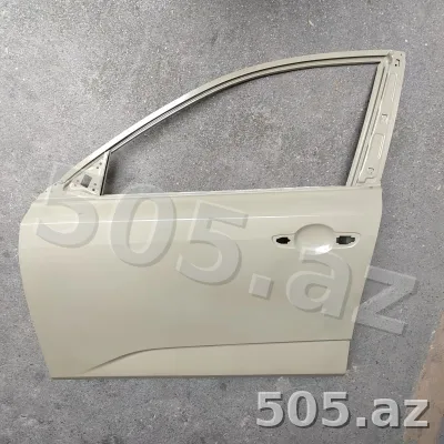 Ön qapı — Changan A05