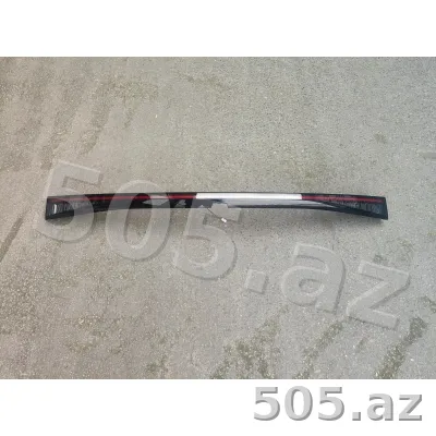 Baqajüstü stop işığı (üçüncü stop, ЦСС, third brake light) — Changan A05