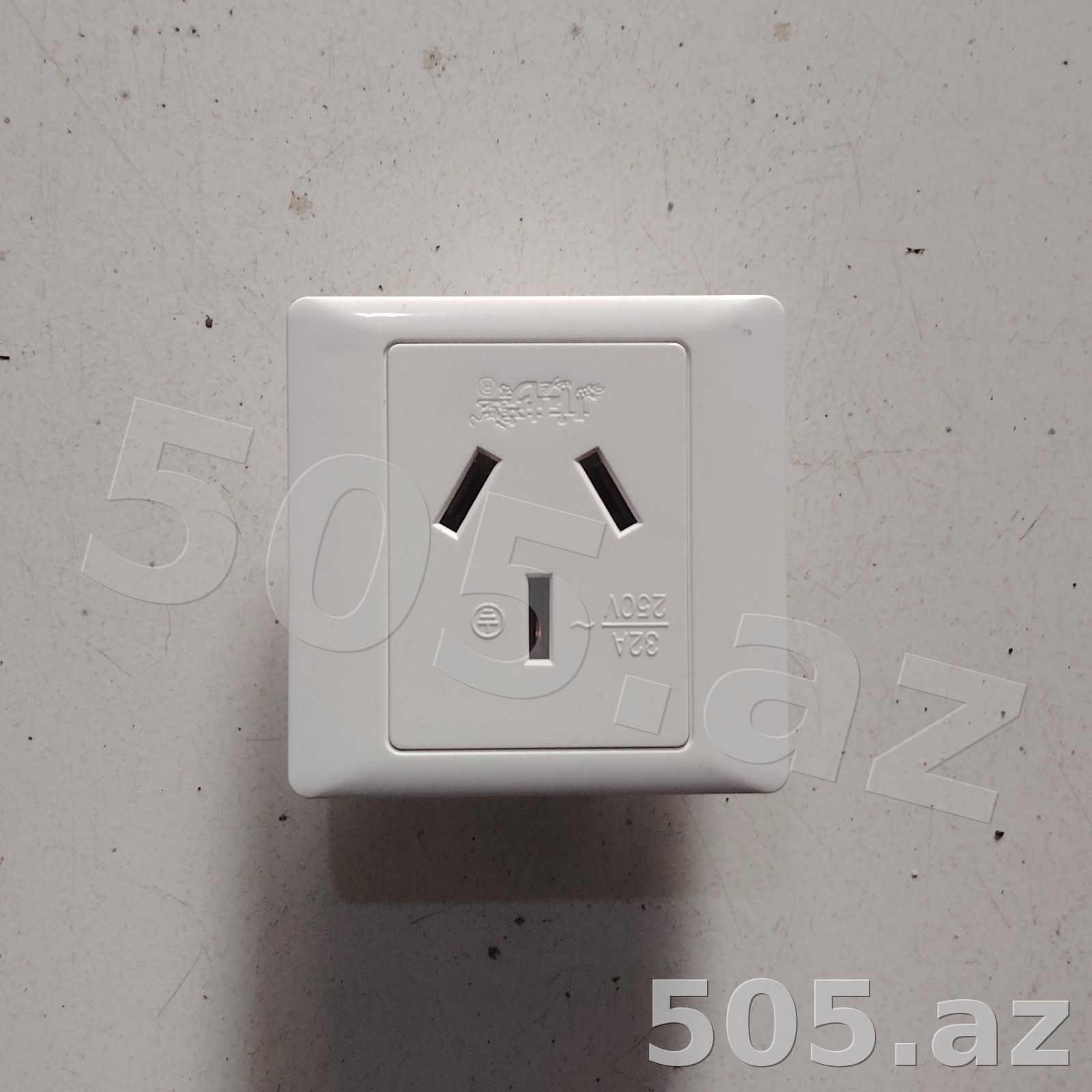Elektromobillər üçün razetka(elektrik yuvası)